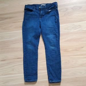 Levi's 311 Shaping Skinny W30L28